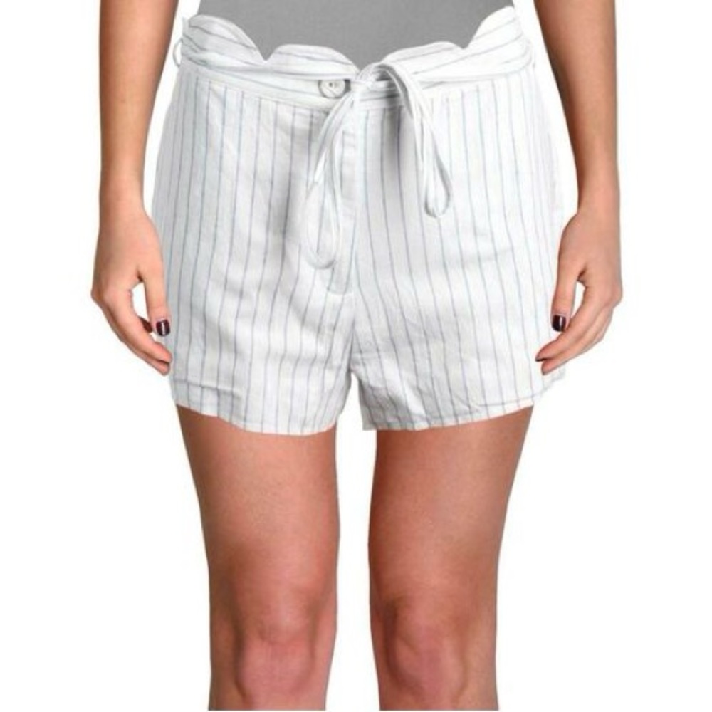 AQUA
Scalloped Striped Linen Shorts - 100% Exclusive size xsmall